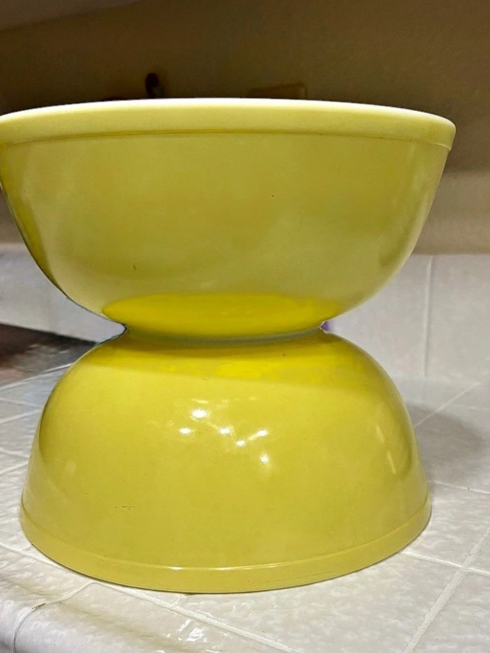 Pyrex Primary Colors Mixing Bowl No. 404 Yellow | Set of 2